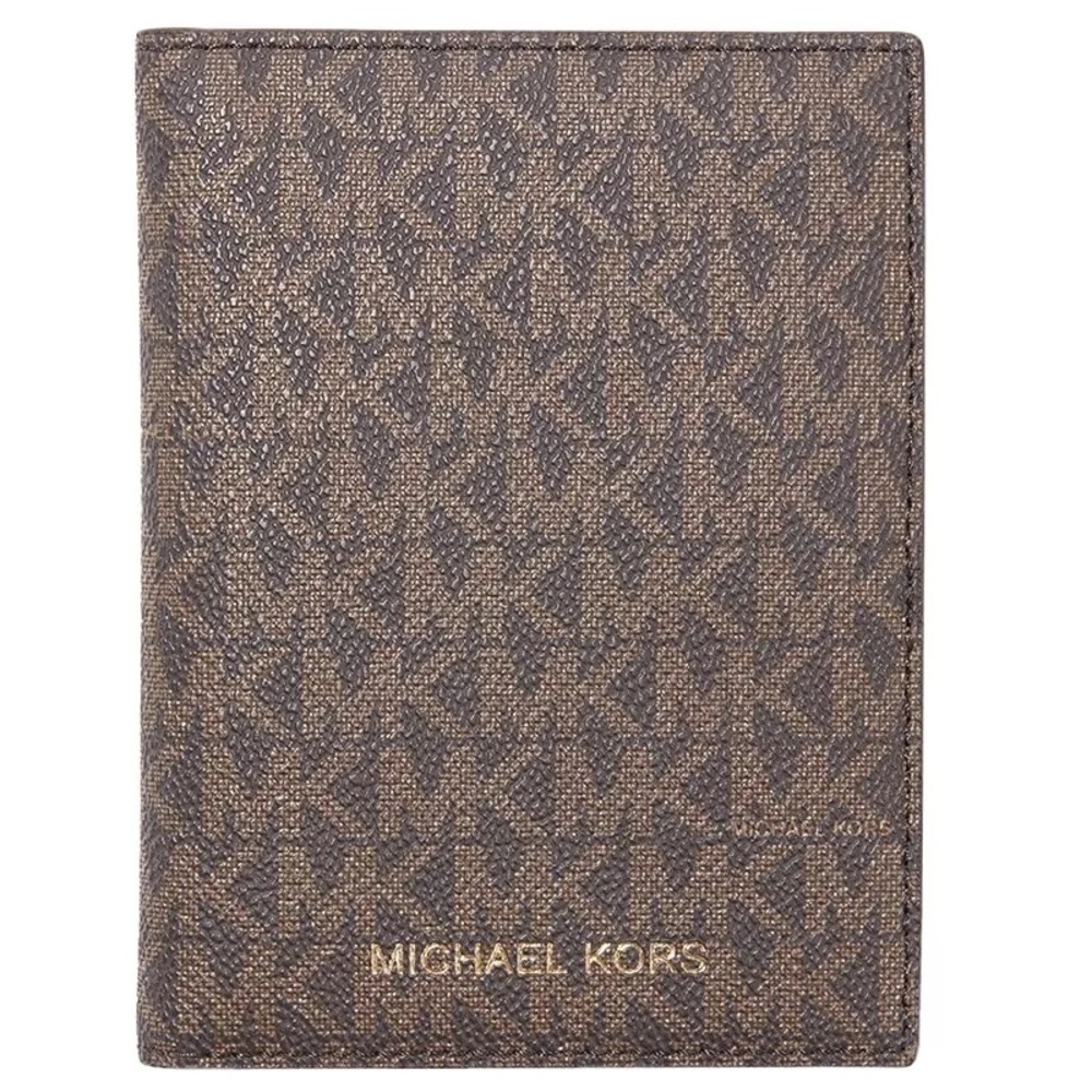NEW MICHAEL KORS Leather Jet Set Passport Wallet